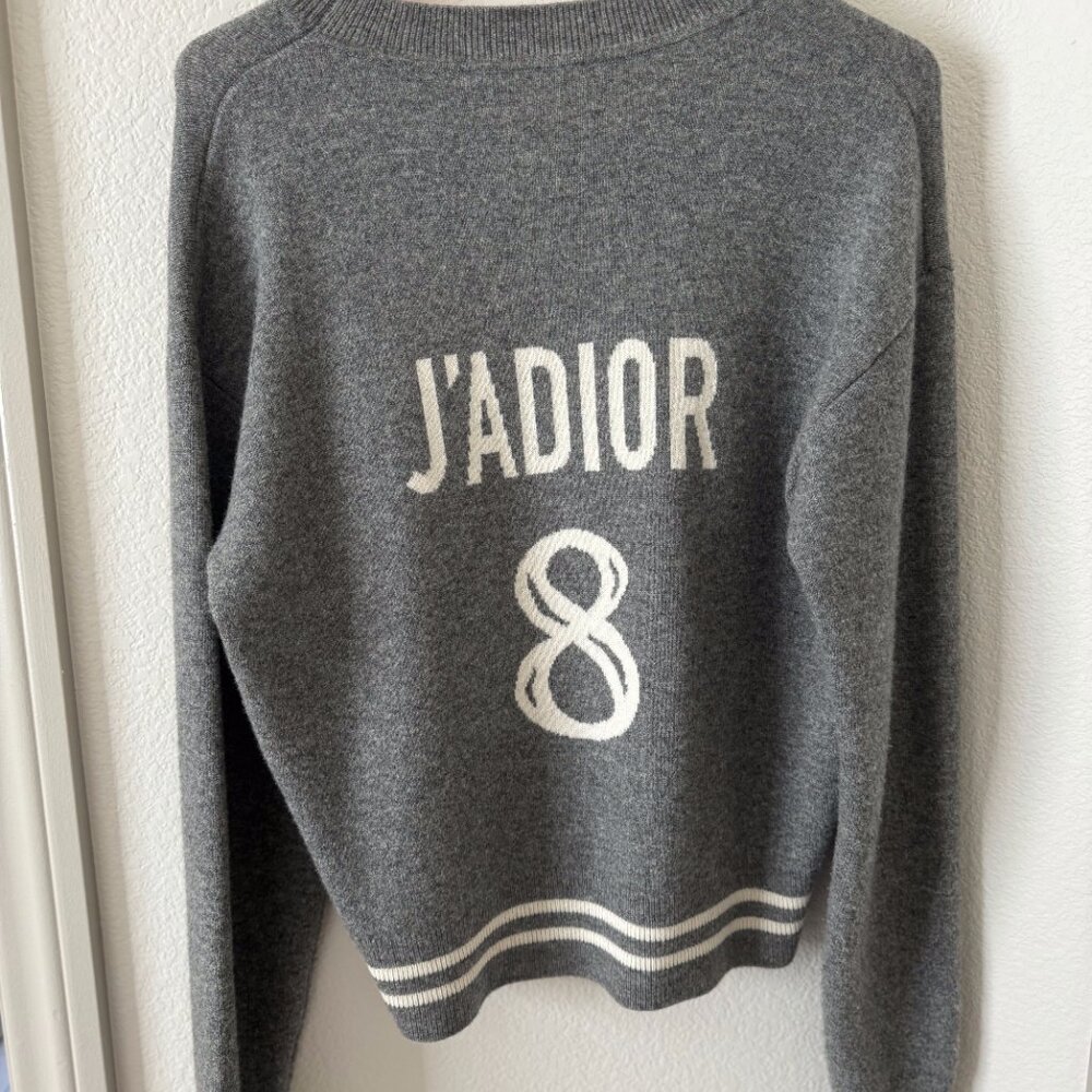 J'Adior 8' Boxy Sweater Gray Cashmere